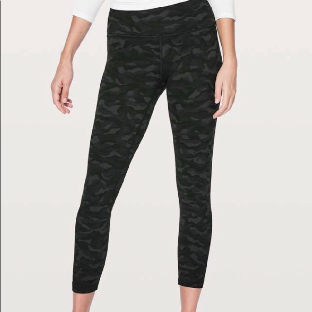Lululemon align black camo 2